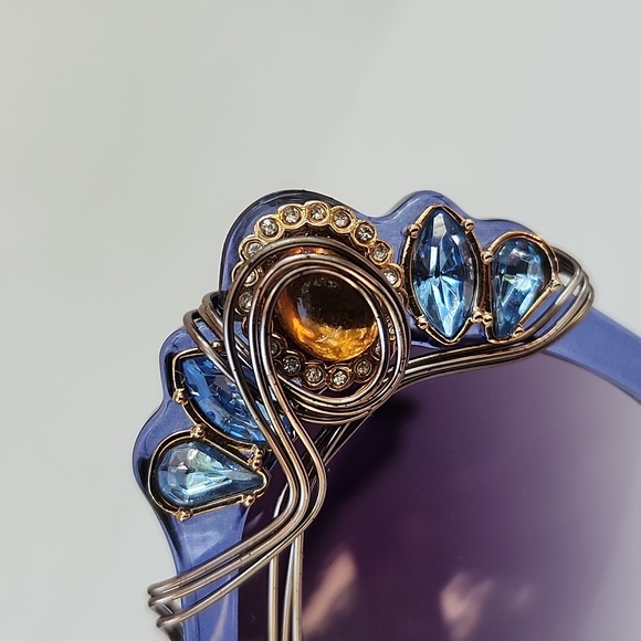 CICI GORGEOUS EMBELLISHED SUNGLASSES - Picture 4 of 11